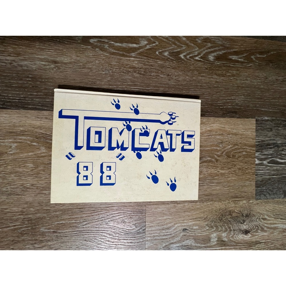 Vintage Tomcats SJH 1988 Yearbook 8th Grade Cream Blue Retro School Memorabilia